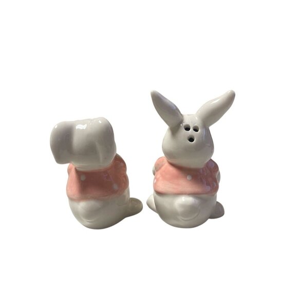 Vintage Ceramic Bunny & Cat Salt & Pepper Shakers - Picture 2 of 2